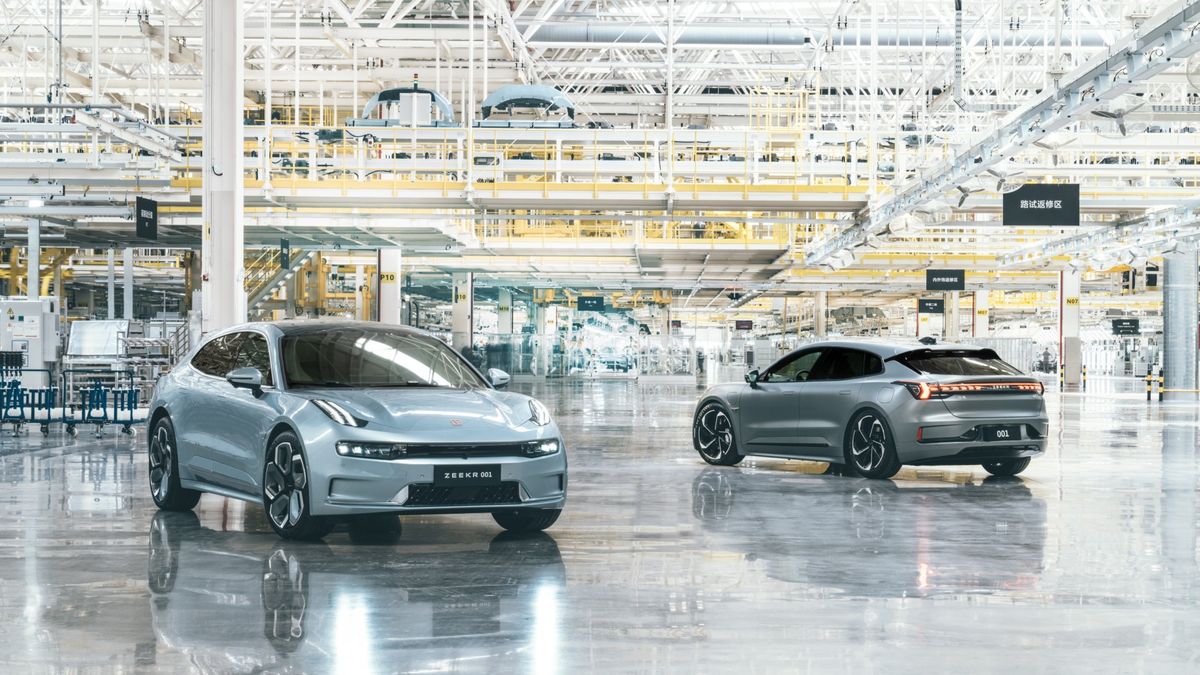 Čínské elektromobily podněcují inovativnější koncepty aut, říká šéfdesignér Porsche